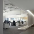 現代簡約風格寫字樓辦公區過道空間裝修圖
