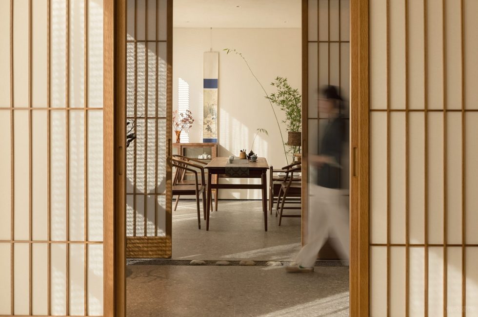 日式原木風(fēng)茶室靜謐走廊裝修設(shè)計(jì)