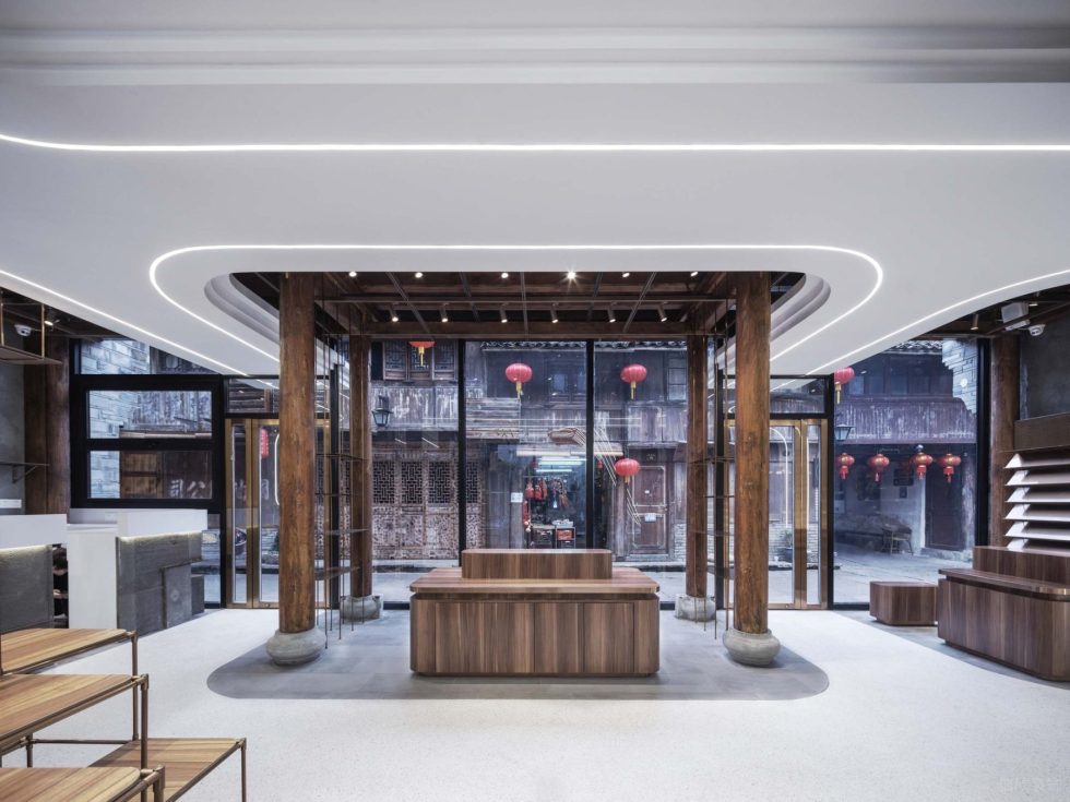 深圳市南山區(qū)華僑城工藝品店裝修設(shè)計-實木紋理島臺