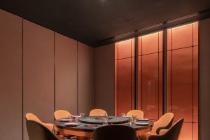 工業(yè)風(fēng)火鍋店黑色格調(diào)平頂裝修設(shè)計(jì)