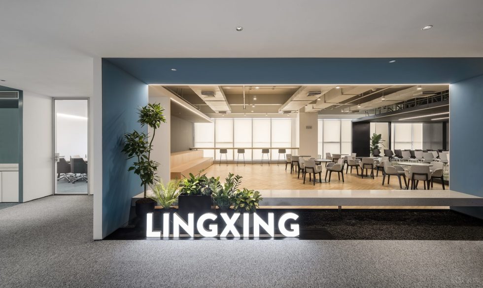 時尚簡約風(fēng)辦公室裝修案例 入口大廳logo