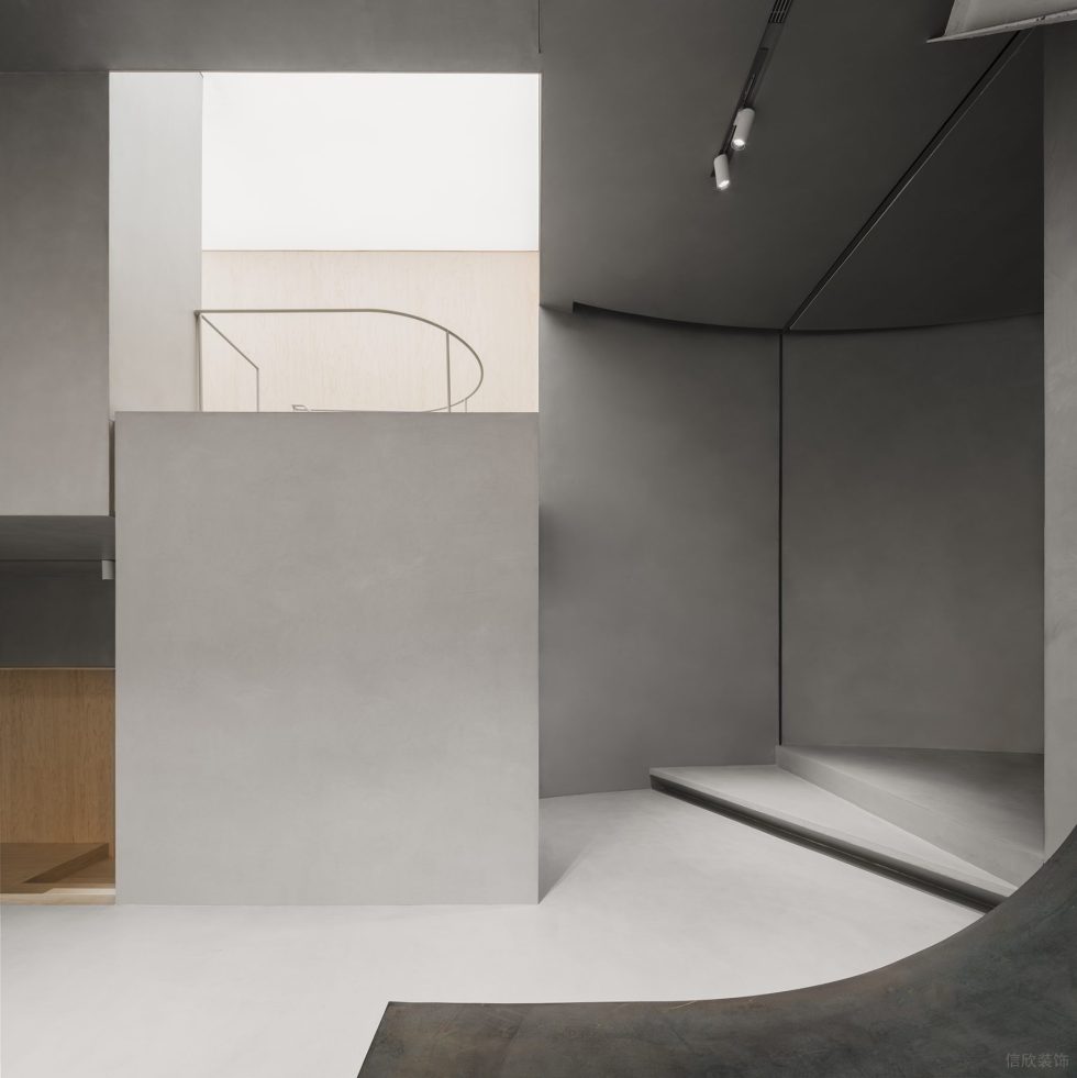 Aether以太地毯展廳裝修設(shè)計 白色及灰色地毯展示